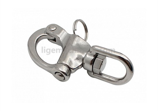 Stainless Steel Swivel Snap Shackle with Eye