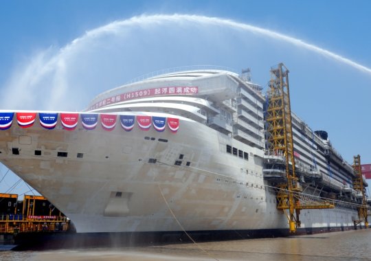 China's second domestically built large cruise ship receives a water salute